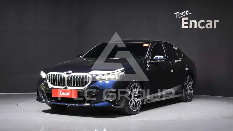 2024 BMW 520M