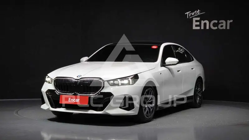 2024 BMW 520