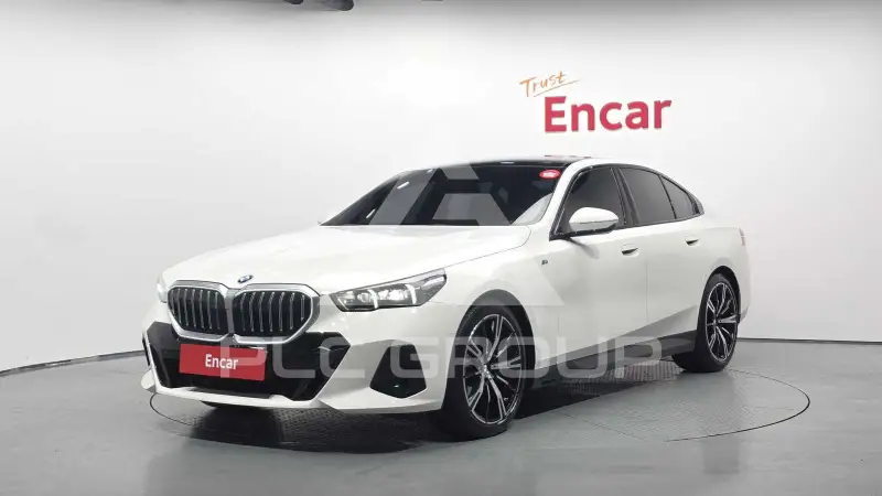 2024 BMW 530M