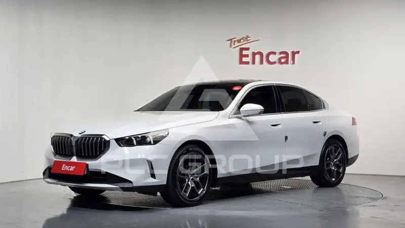 2024 BMW 520
