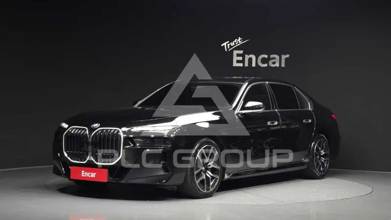 2024 BMW 740M