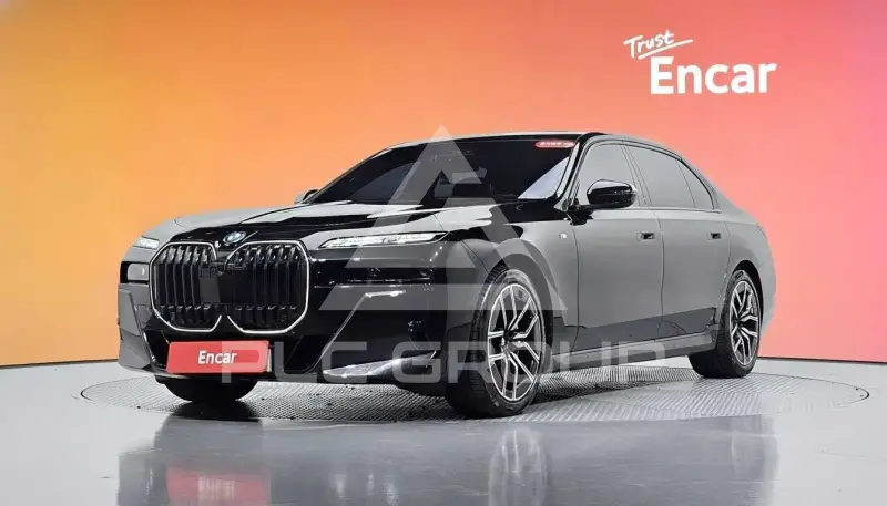 2024 BMW 740M
