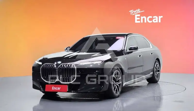 2024 BMW 740M