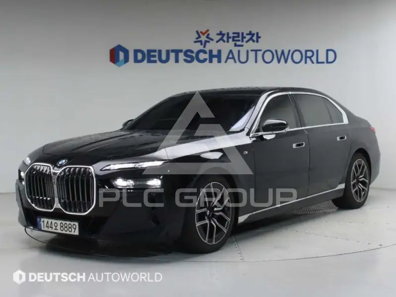 2024 BMW 740M
