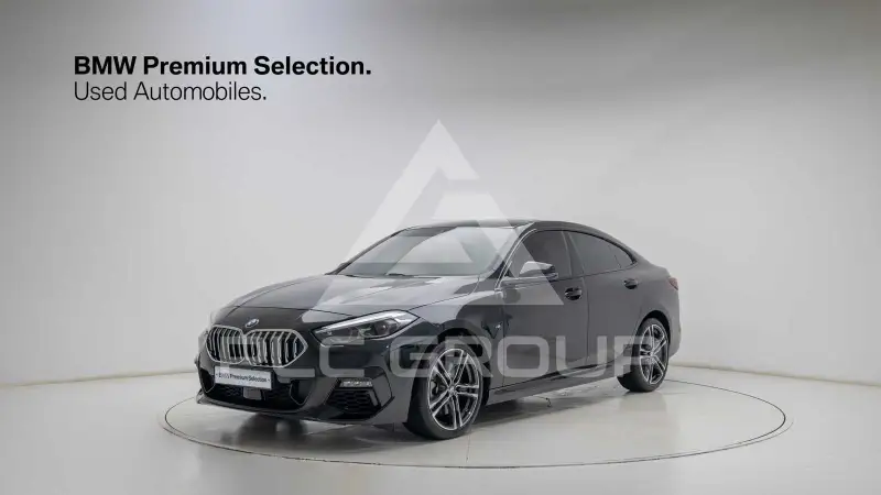 2024 BMW 220M