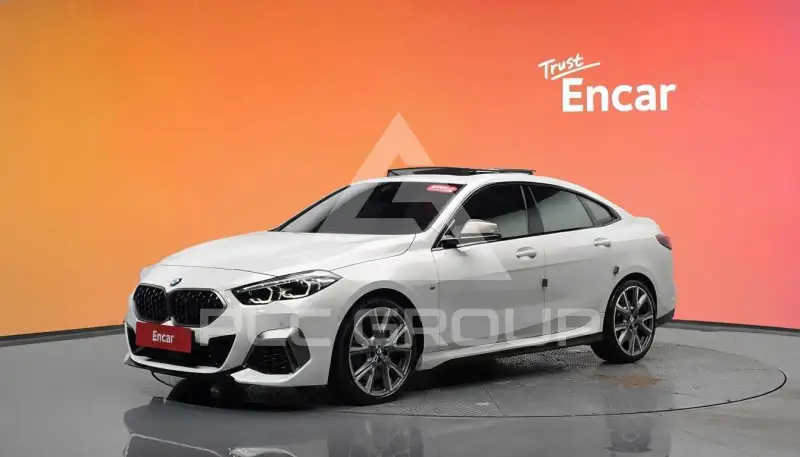 2024 BMW 235M