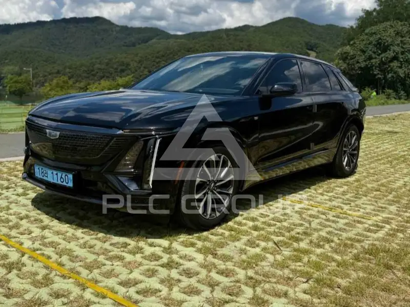 2024 Cadillac LYRIQ