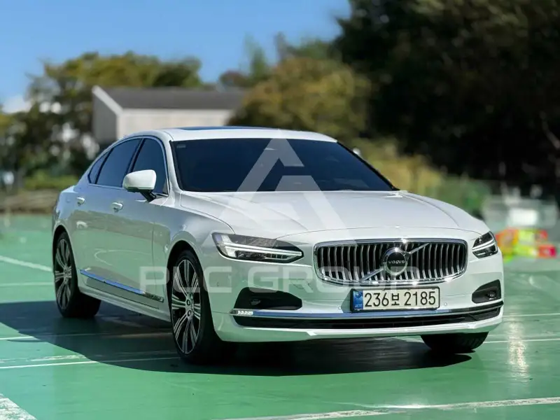 2024 Volvo S90