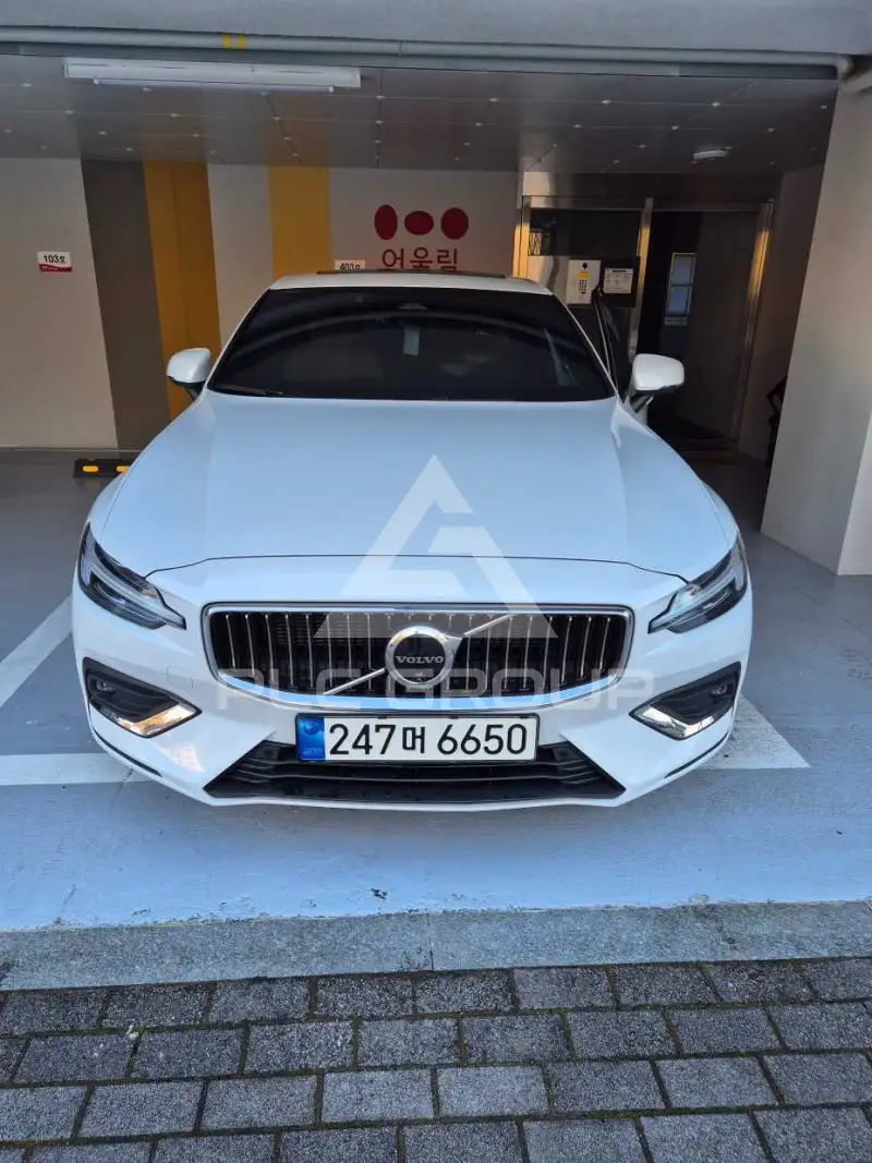 2024 Volvo S60