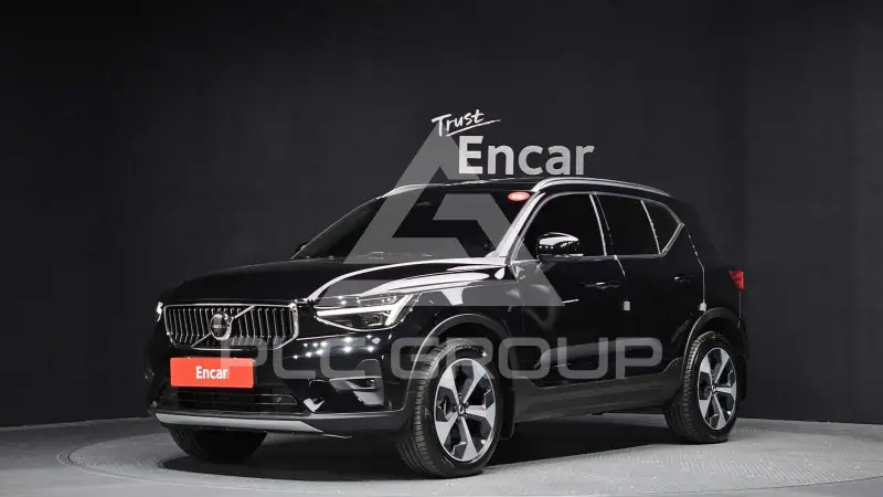 2024 Volvo XC40