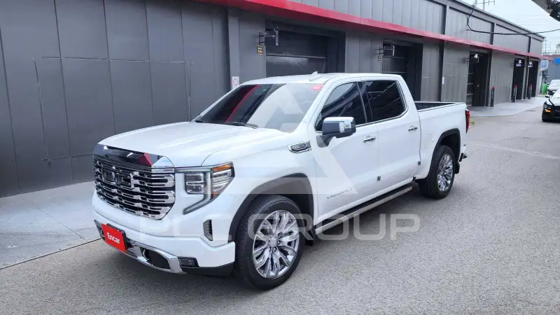 2024 GMC SIERRA