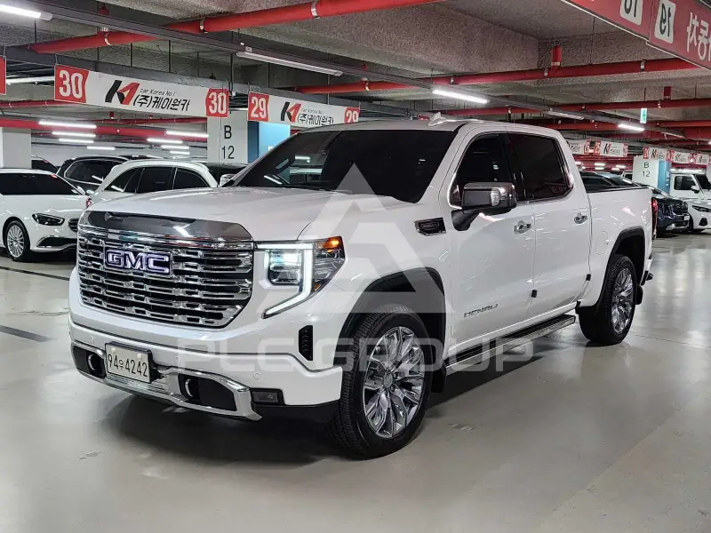2024 GMC SIERRA