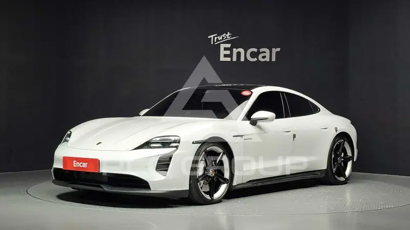 2024 Porsche Taycan