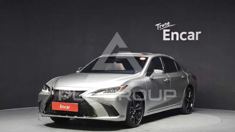2024 Lexus ES