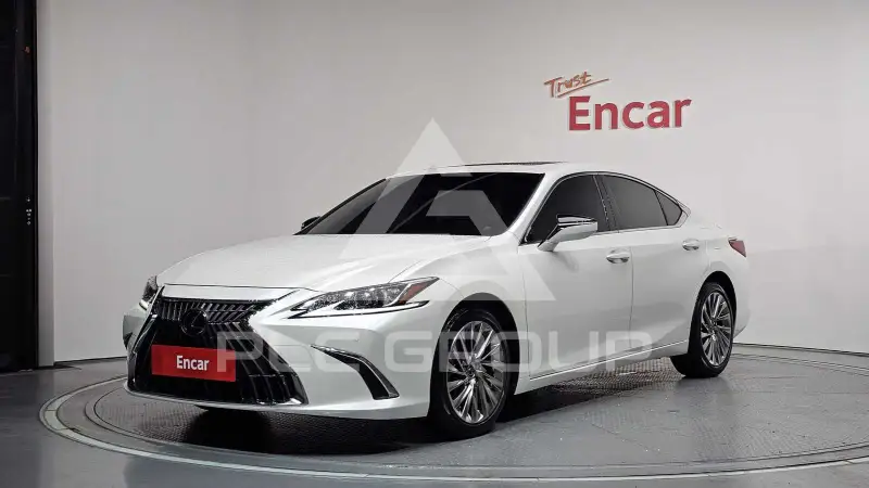 2024 Lexus ES
