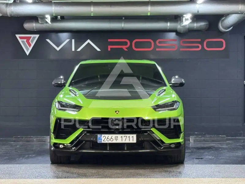 2024 Lamborghini Urus