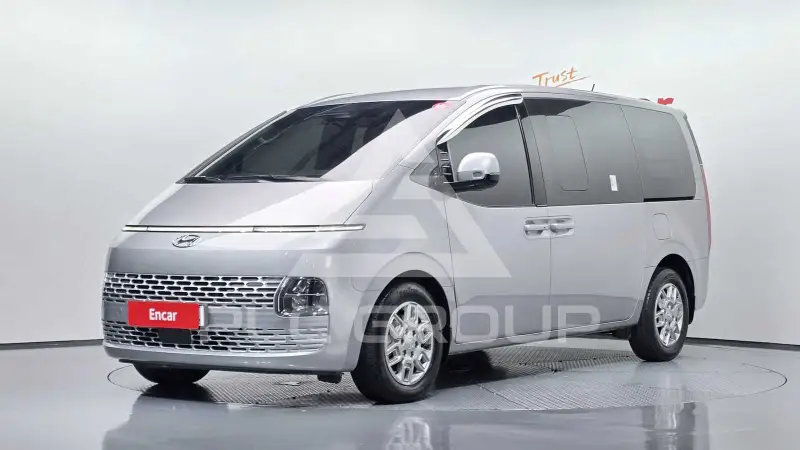 2024 Hyundai Staria
