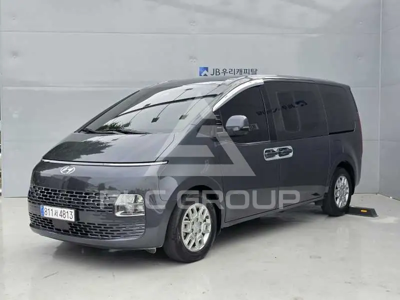 2024 Hyundai Staria