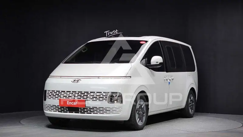 2024 Hyundai Staria