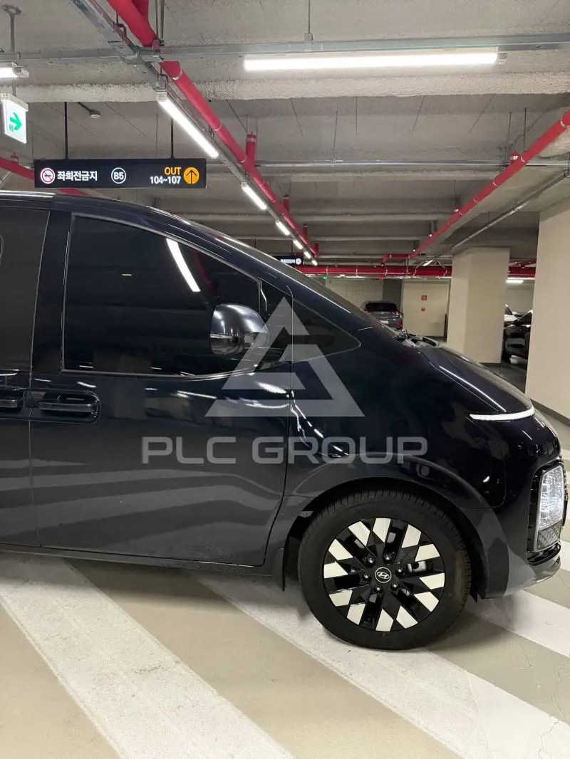 2024 Hyundai Staria