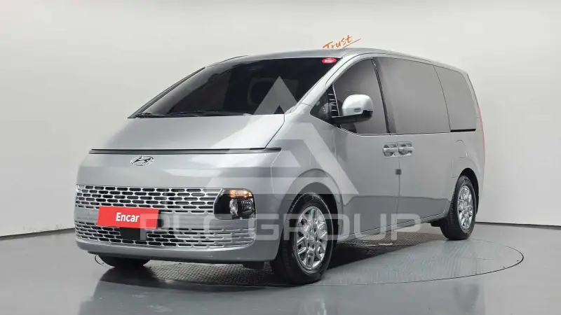 2024 Hyundai Staria