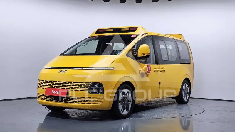 2024 Hyundai Staria