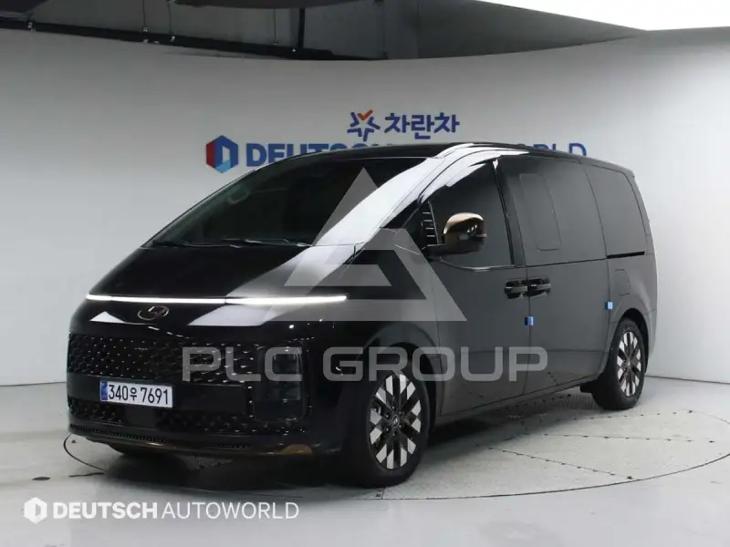 2024 Hyundai Staria