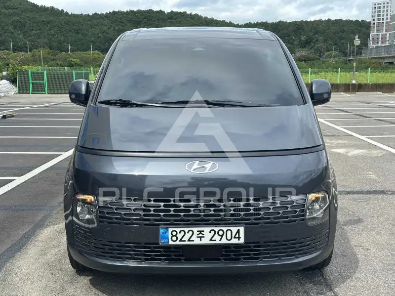 2024 Hyundai Staria