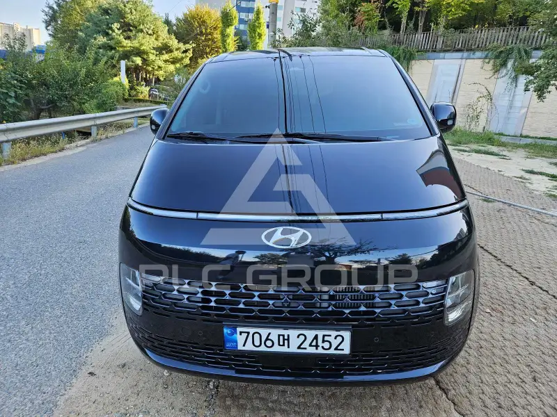 2024 Hyundai Staria
