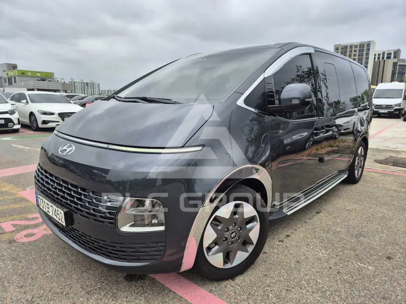 2024 Hyundai Staria