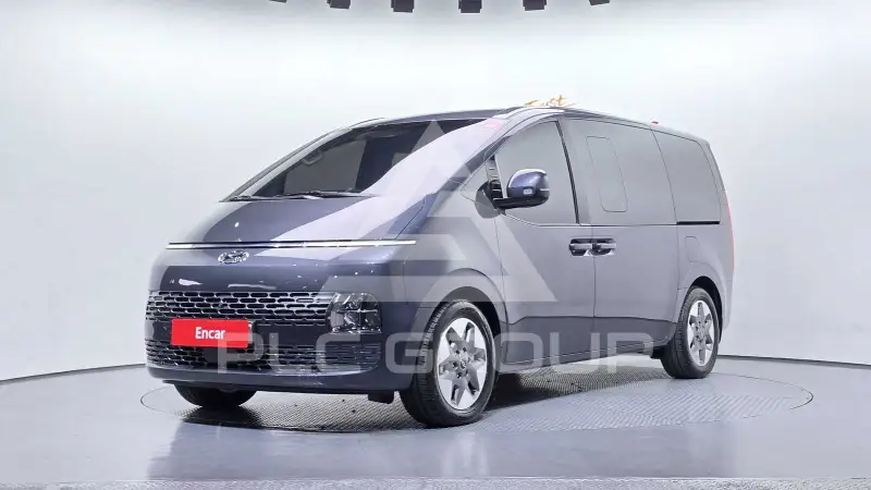 2024 Hyundai Staria