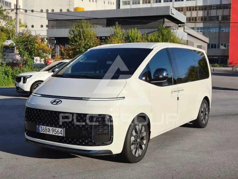 2024 Hyundai Staria