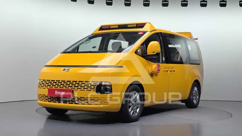 2024 Hyundai Staria