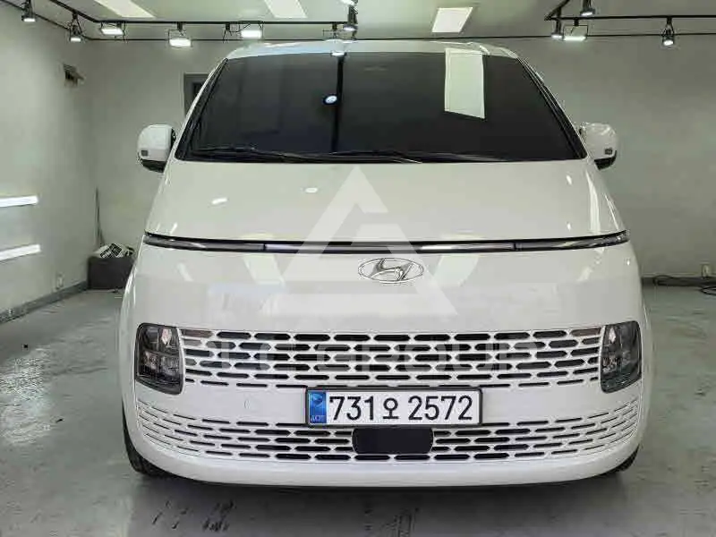 2024 Hyundai Staria
