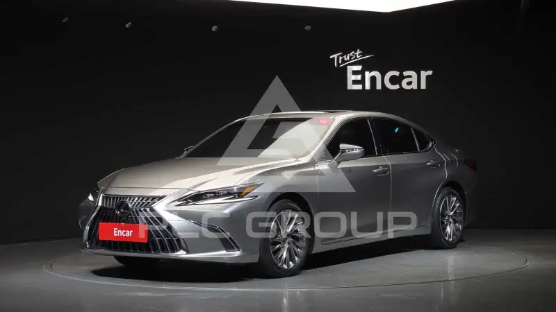 2024 Lexus ES