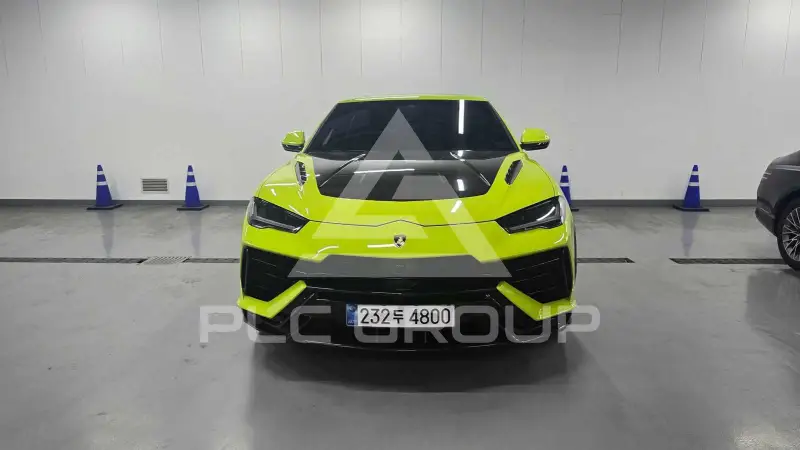 2024 Lamborghini Urus