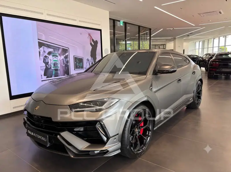2024 Lamborghini Urus