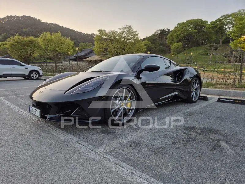 2024 Lotus Emira