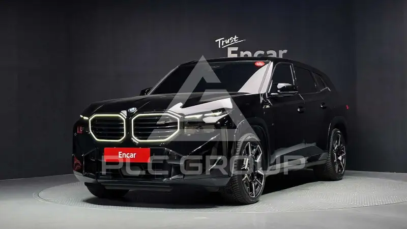 2025 BMW XM