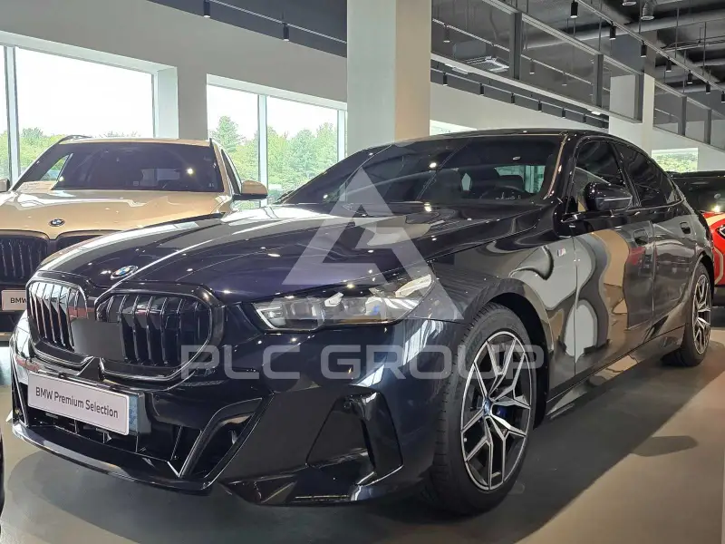 2025 BMW I5 M