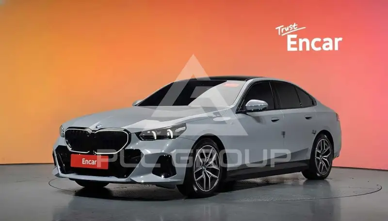 2025 BMW I5 M