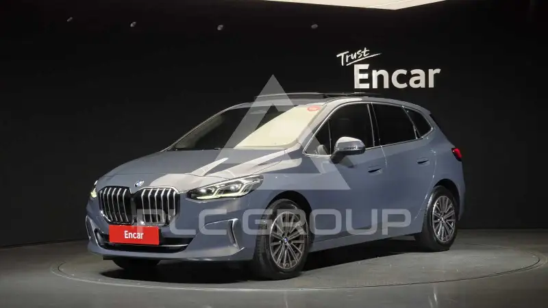 2025 BMW 218