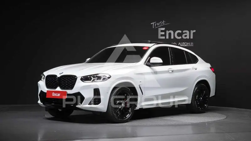 2025 BMW X4