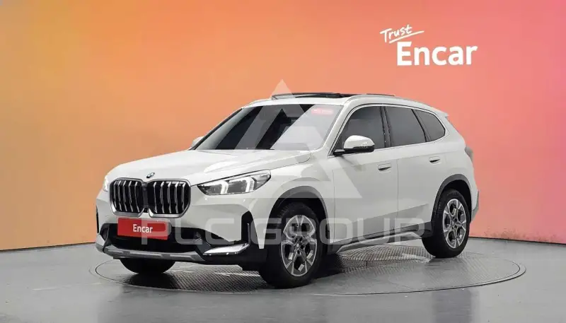2025 BMW X1
