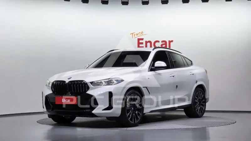 2025 BMW X6M