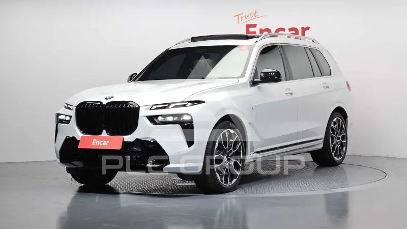 2025 BMW X7