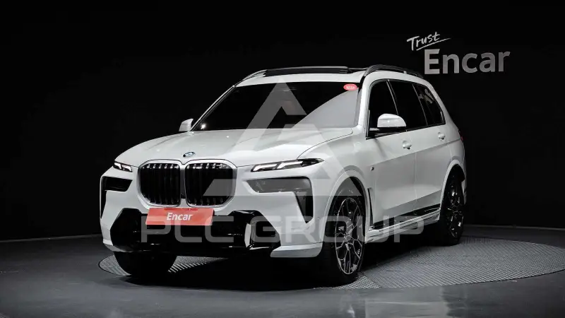 2025 BMW X7M