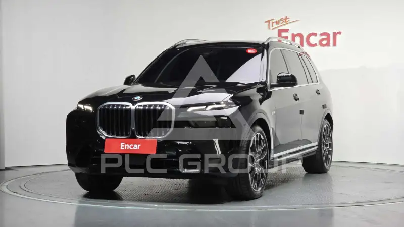 2025 BMW X7M