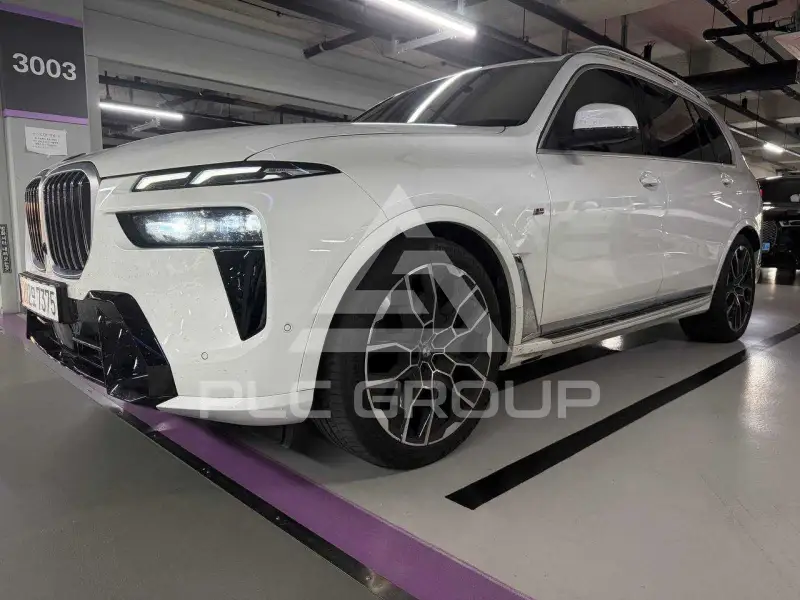 2025 BMW X7