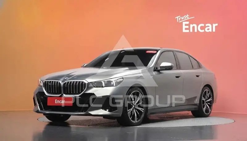 2025 BMW 530M